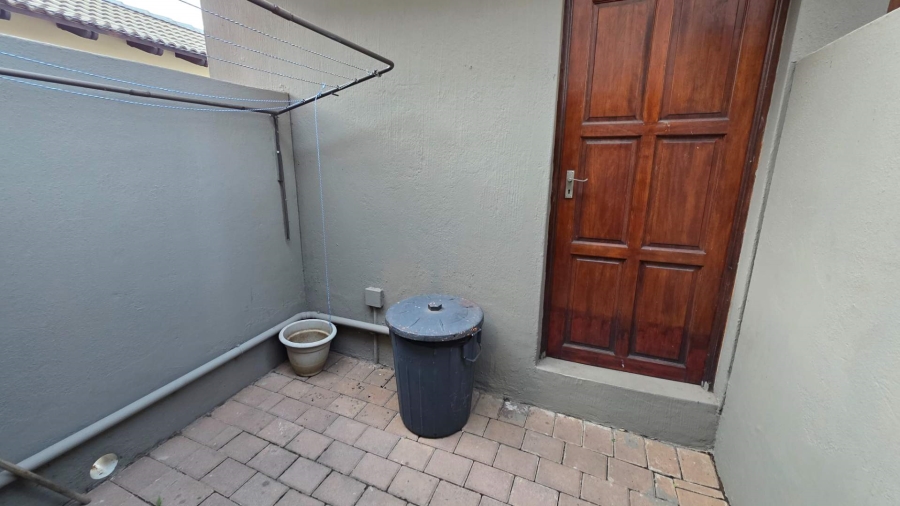 2 Bedroom Property for Sale in Melodie North West